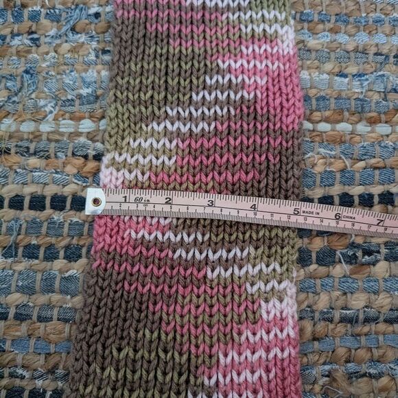 Handmade Scarf 6x66 Pink Green Brown Cream Crochet Fringe Warm Cozy Diamond Boho - Picture 4 of 4